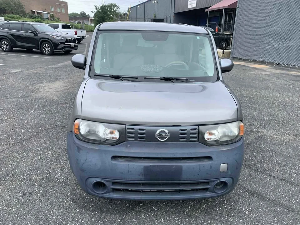 2010 Nissan Cube - Image 3 of 6