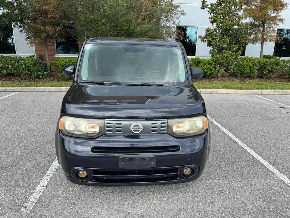 2010 Nissan Cube - Image 2 of 17