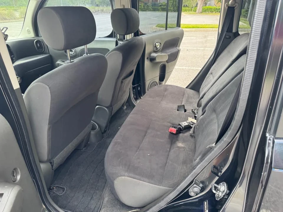 2010 Nissan Cube - Image 10 of 17