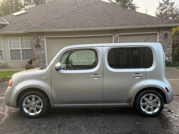 2010 Nissan Cube - Image 2 of 16
