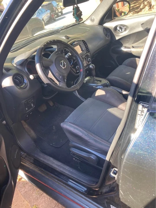 2010 Nissan Juke - Image 2 of 4