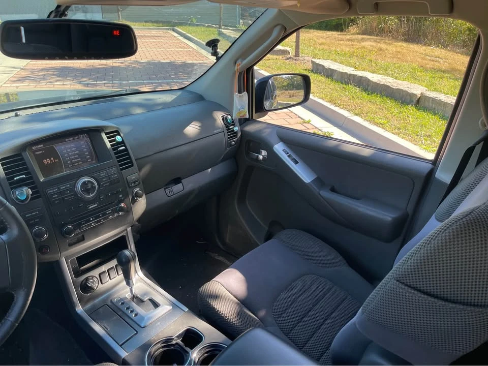 2010 Nissan Pathfinder 3rd Gen - Image 12 of 16