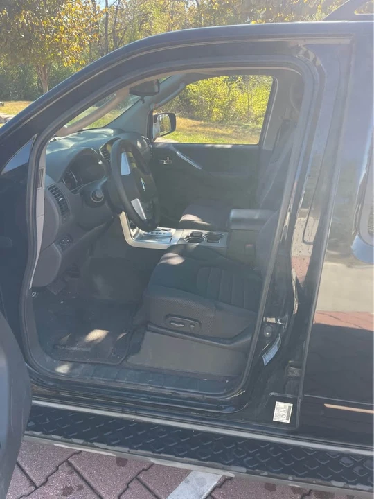 2010 Nissan Pathfinder 3rd Gen - Image 13 of 16