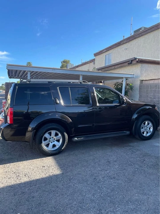 2010 Nissan Pathfinder 3rd Gen - Image 2 of 2