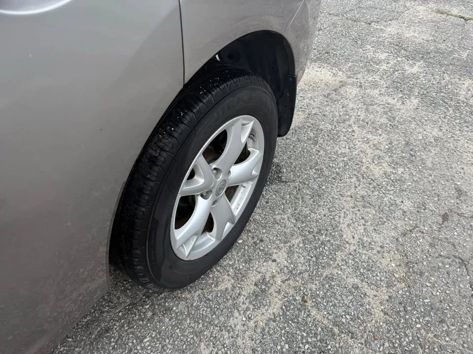 2010 Nissan Rogue - Image 10 of 20