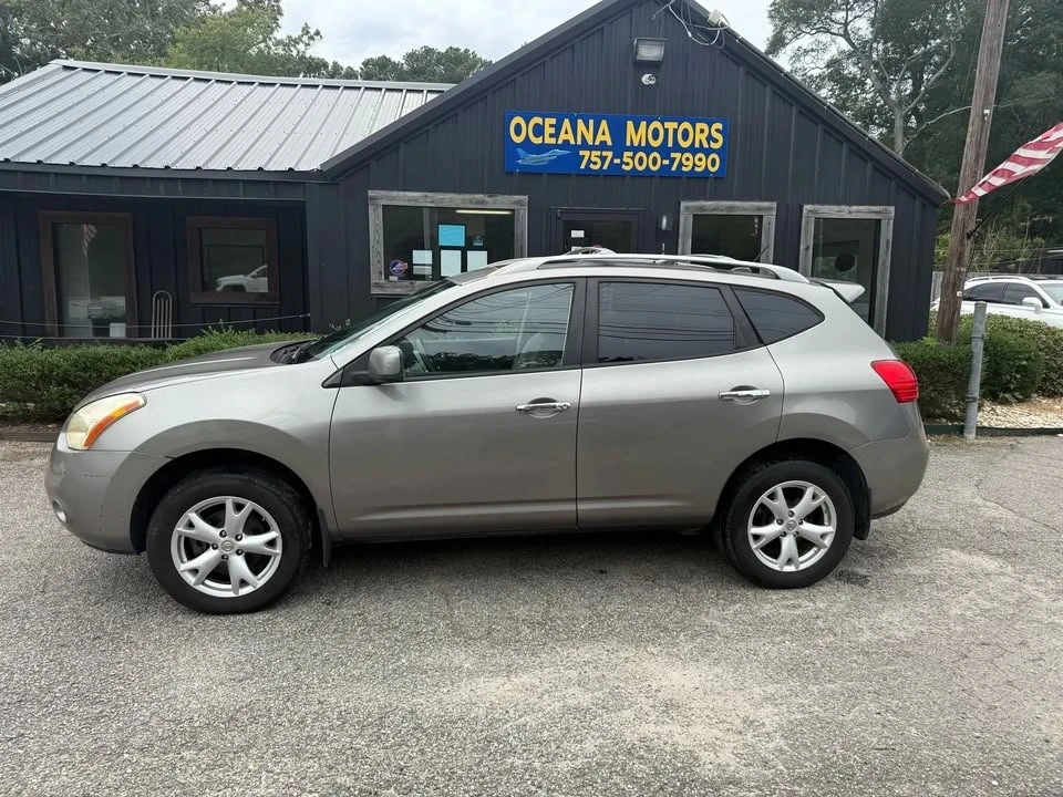 2010 Nissan Rogue - Image 8 of 20
