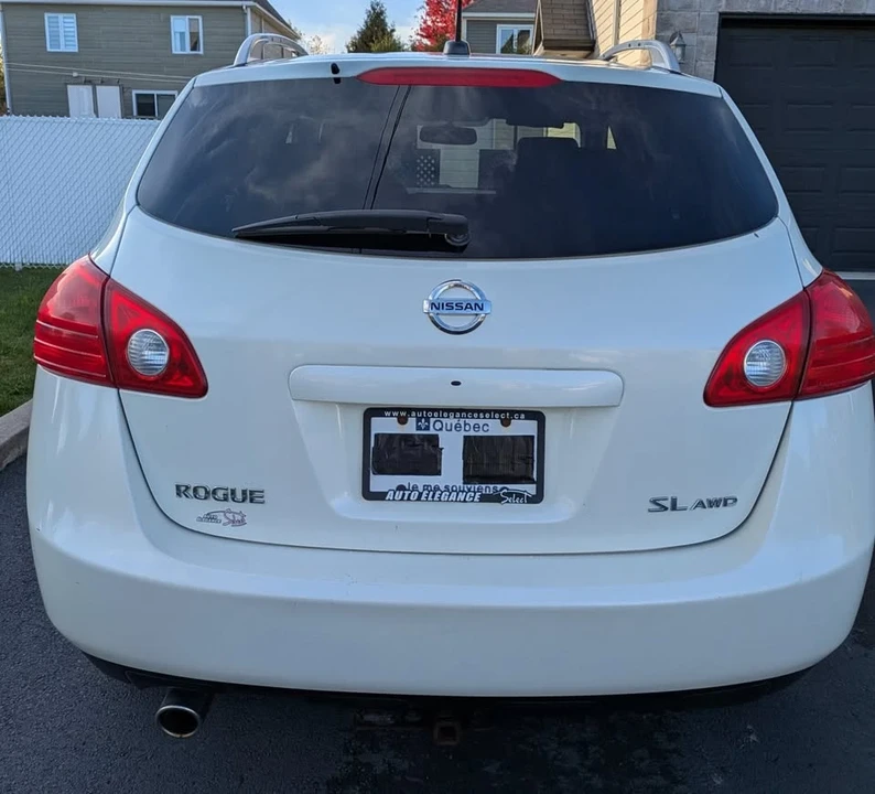 2010 Nissan Rogue - Image 6 of 12