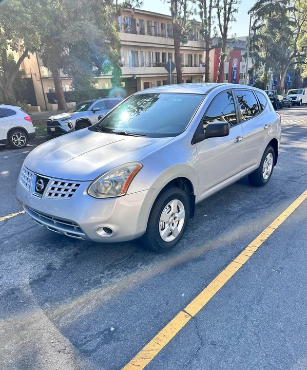 2010 Nissan Rogue - Image 9 of 9