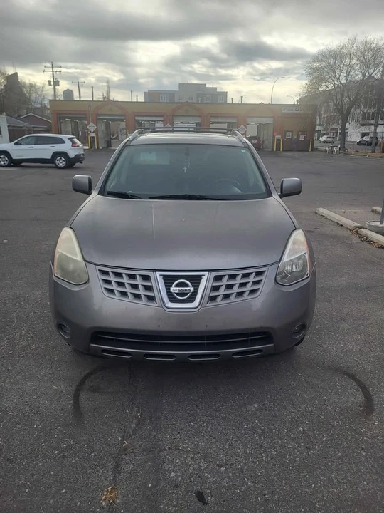 2010 Nissan Rogue - Image 2 of 9