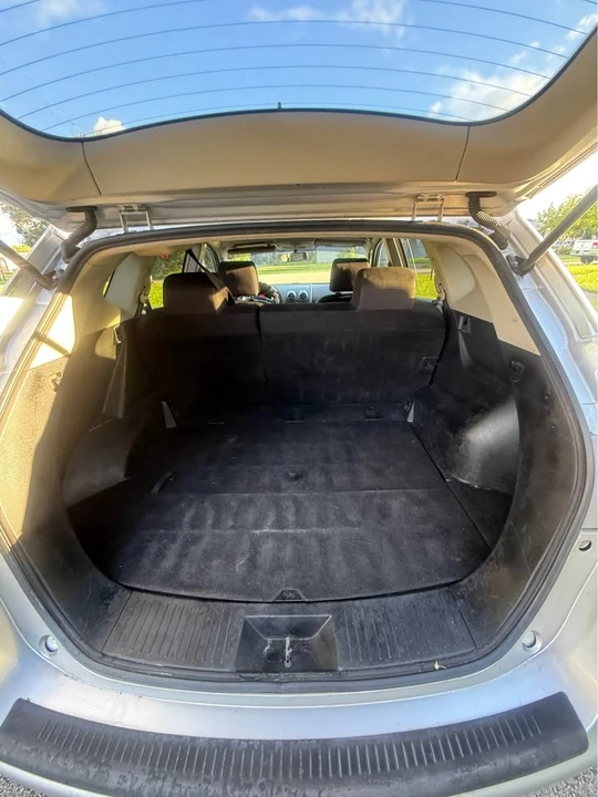 2010 Nissan Rogue - Image 8 of 10