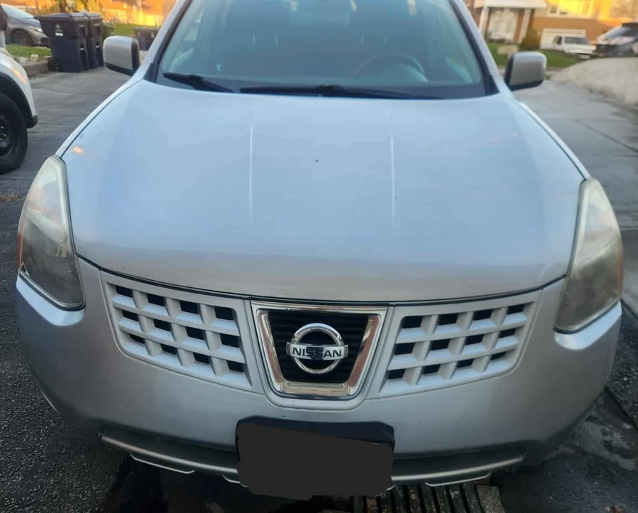 2010 Nissan Rogue - Image 3 of 10