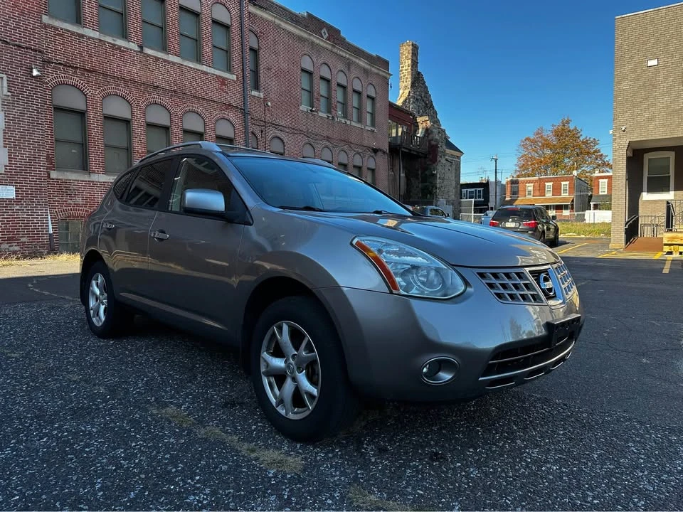 2010 Nissan Rogue - Image 3 of 9