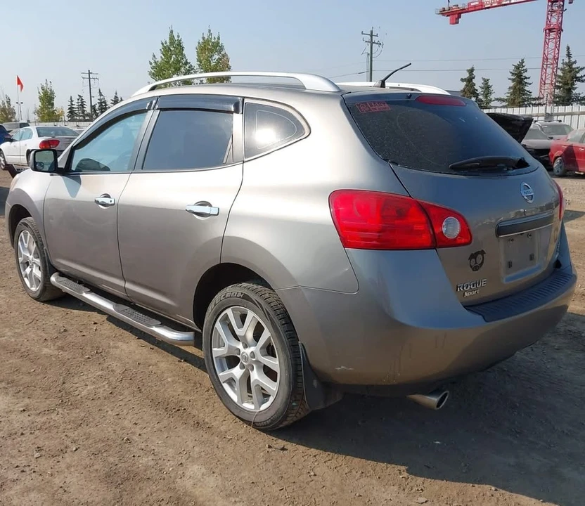 2010 Nissan Rogue - Image 9 of 9