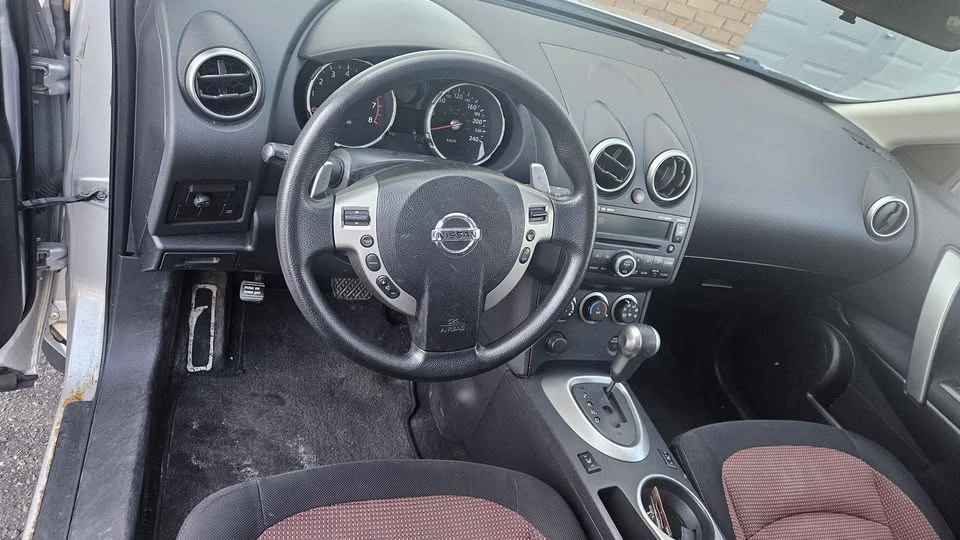 2010 Nissan Rogue - Image 10 of 10