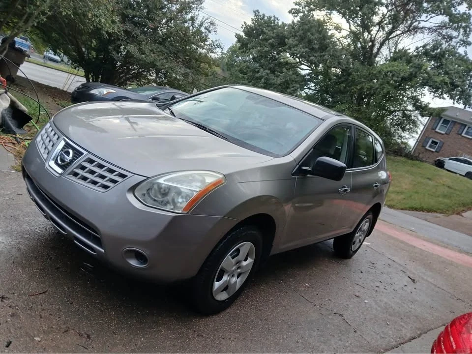 2010 Nissan Rogue - Image 11 of 11