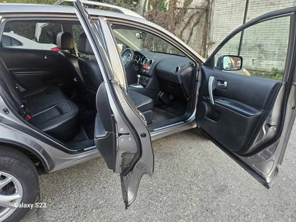 2010 Nissan Rogue - Image 15 of 19