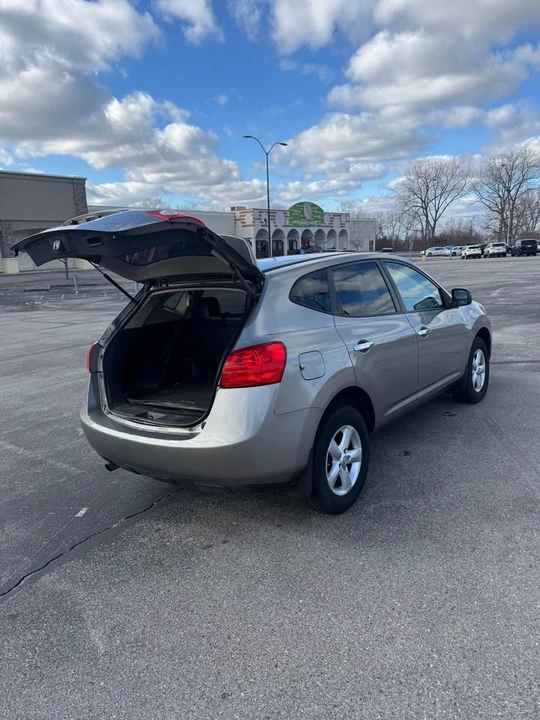 2010 Nissan Rogue - Image 9 of 10