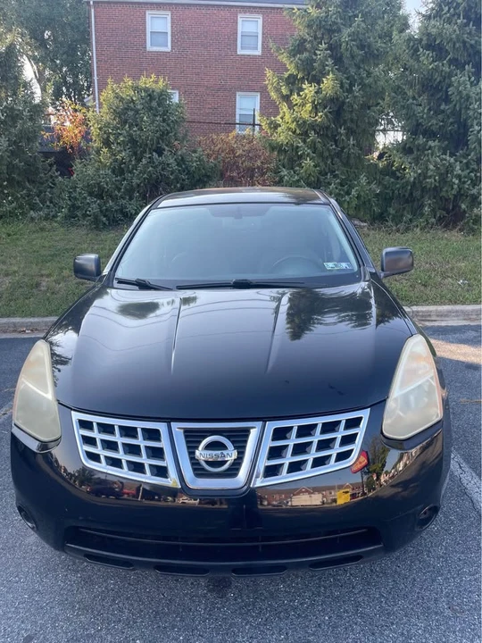 2010 Nissan Rogue - Image 2 of 16