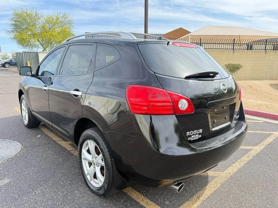 2010 Nissan Rogue - Image 5 of 12