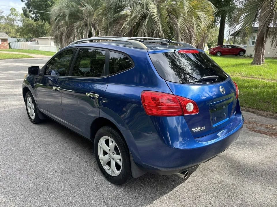 2010 Nissan Rogue - Image 3 of 8
