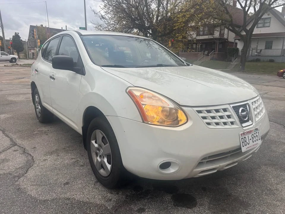 2010 Nissan Rogue - Image 3 of 15