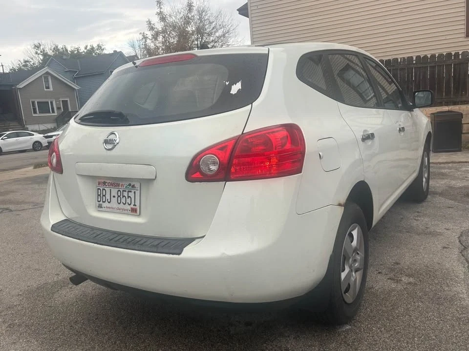 2010 Nissan Rogue - Image 6 of 15