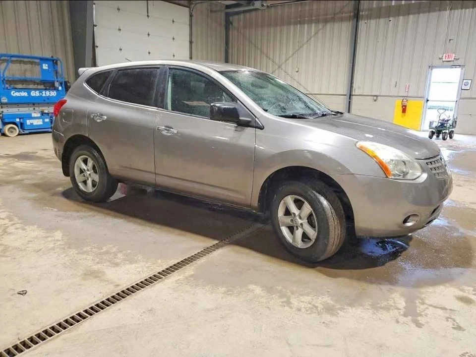2010 Nissan Rogue - Image 6 of 12