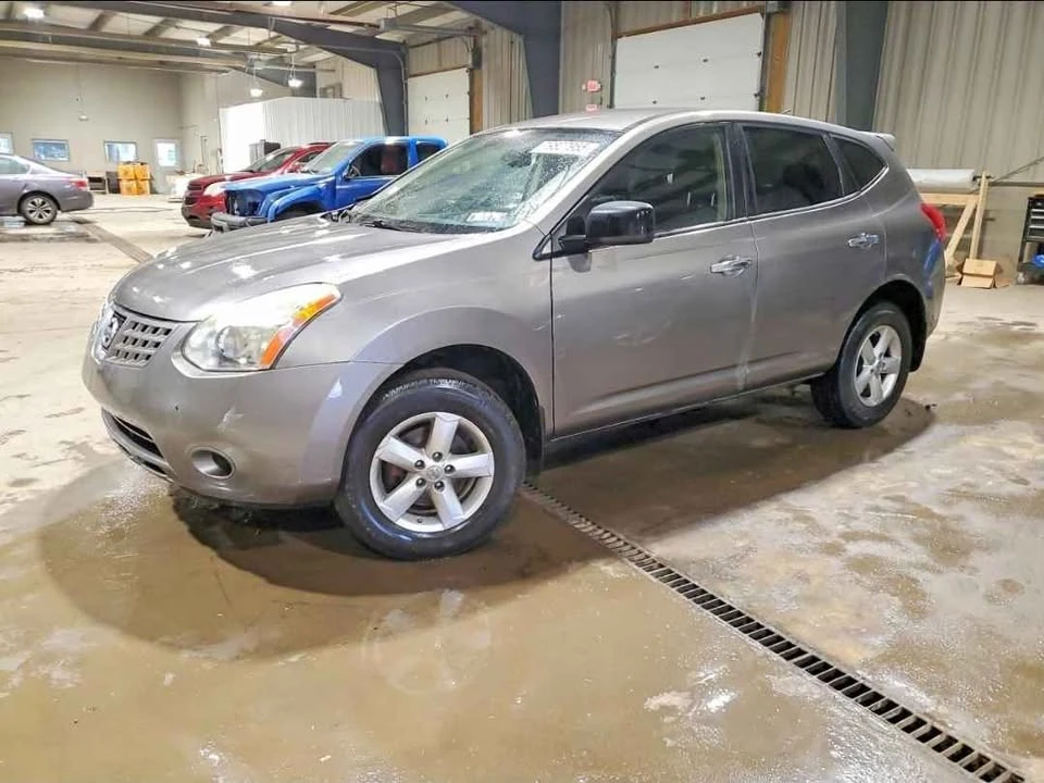 2010 Nissan Rogue - Image 2 of 12