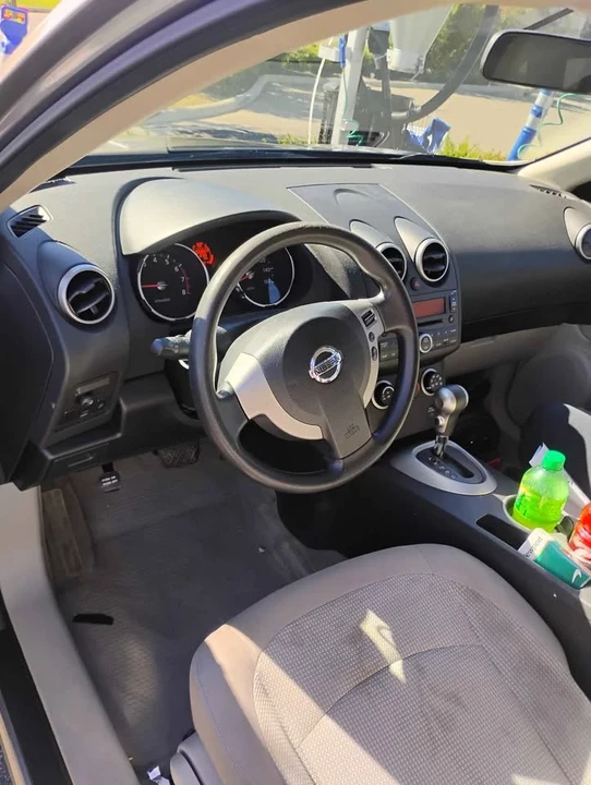 2010 Nissan Rogue - Image 13 of 13