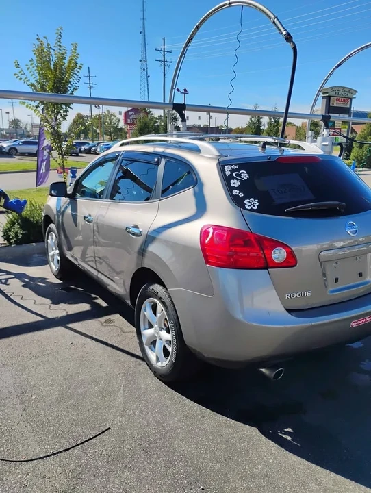 2010 Nissan Rogue - Image 4 of 12