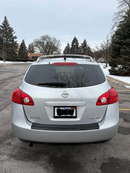 2010 Nissan Rogue - Image 5 of 18
