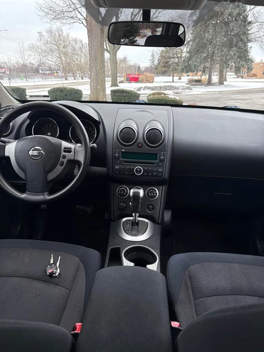 2010 Nissan Rogue - Image 16 of 18