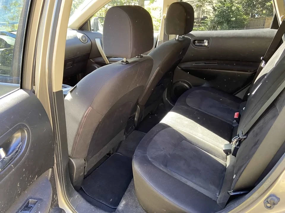 2010 Nissan Rogue - Image 9 of 10
