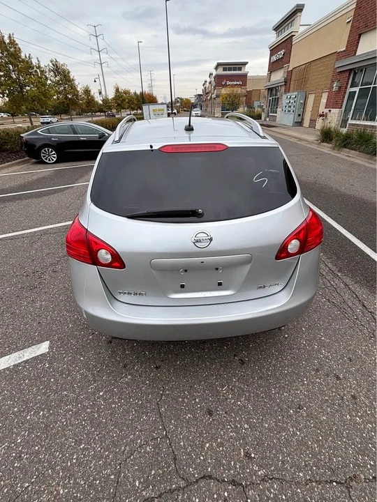 2010 Nissan Rogue - Image 6 of 18