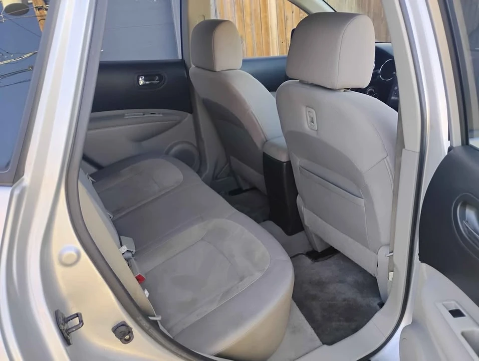 2010 Nissan Rogue - Image 12 of 12