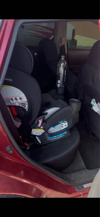 2010 Nissan Rogue - Image 9 of 15