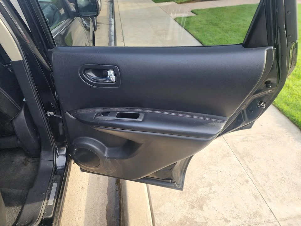 2010 Nissan Rogue - Image 9 of 10