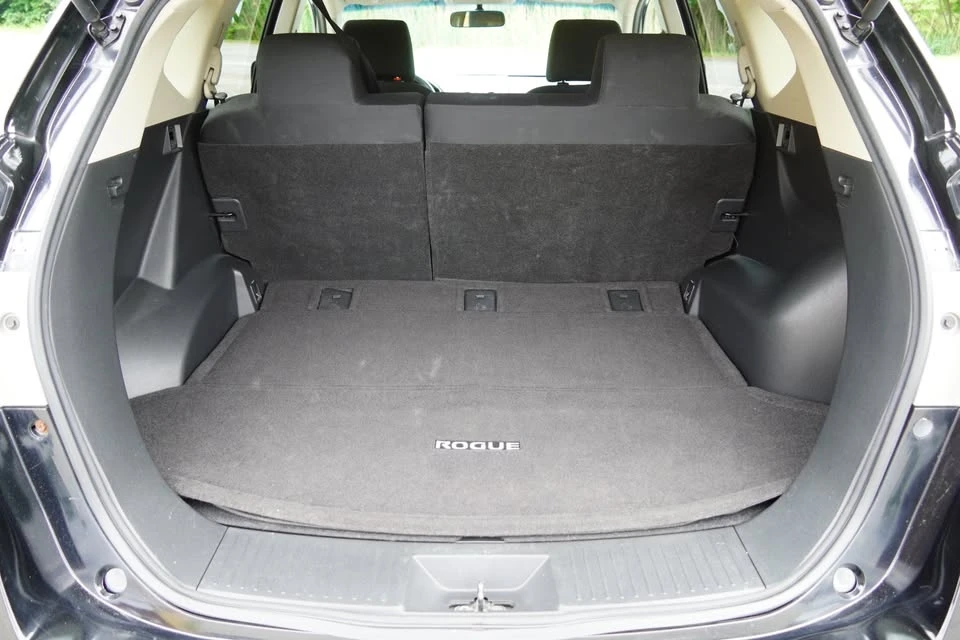 2010 Nissan Rogue - Image 14 of 20