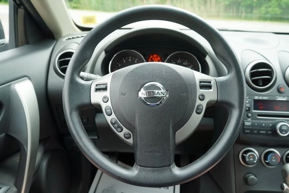 2010 Nissan Rogue - Image 16 of 20