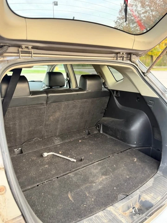 2010 Nissan Rogue - Image 8 of 8