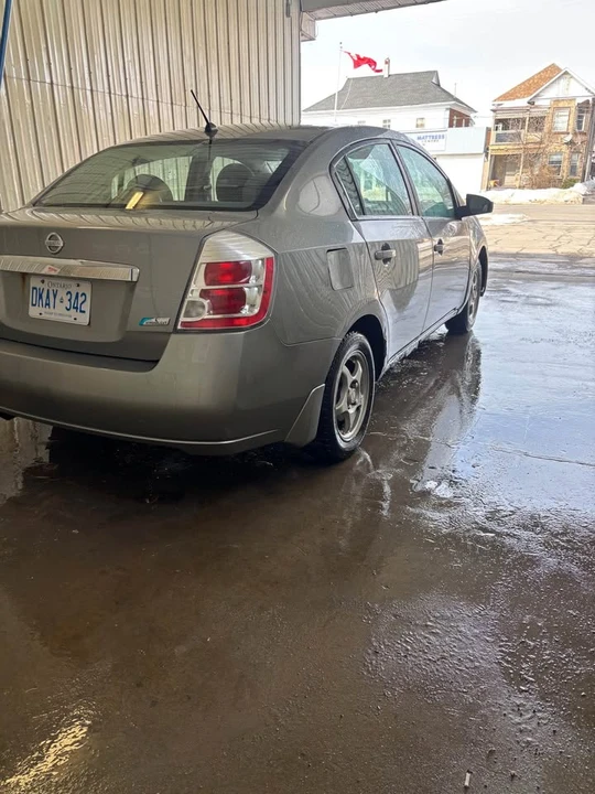 2010 Nissan Sentra 6th Gen - Image 4 of 4