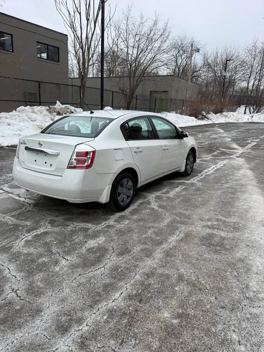2010 Nissan Sentra 6th Gen - Image 5 of 11