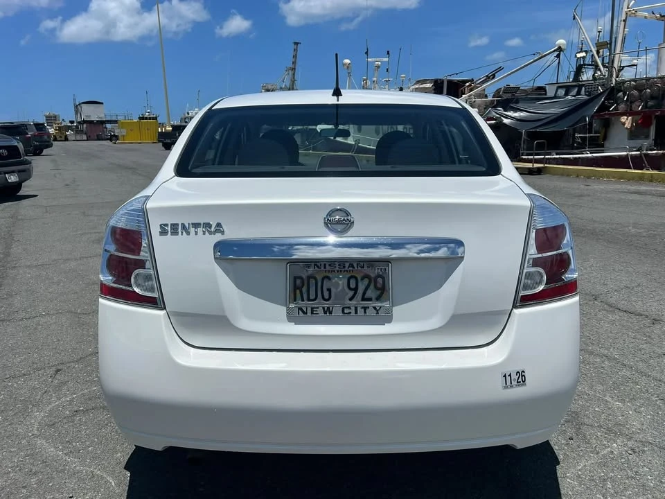 2010 Nissan Sentra 6th Gen - Image 6 of 16