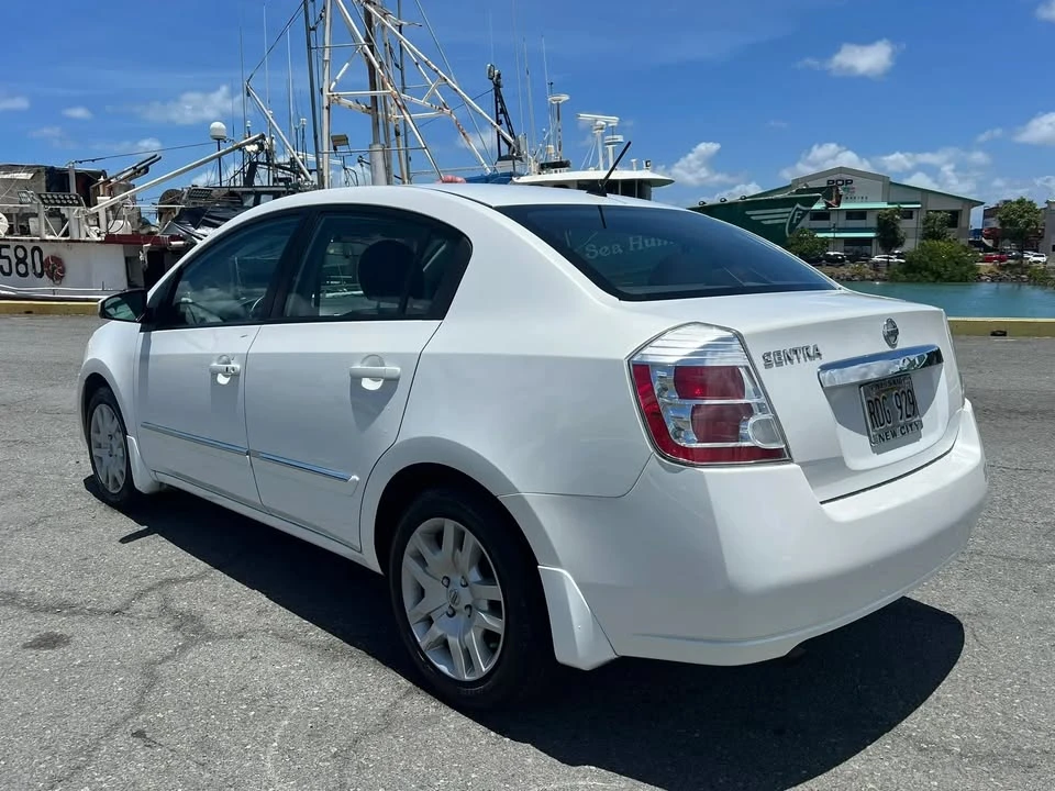 2010 Nissan Sentra 6th Gen - Image 5 of 16