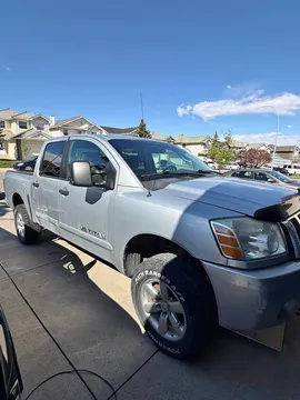 2010 Nissan Titan Crew Cab