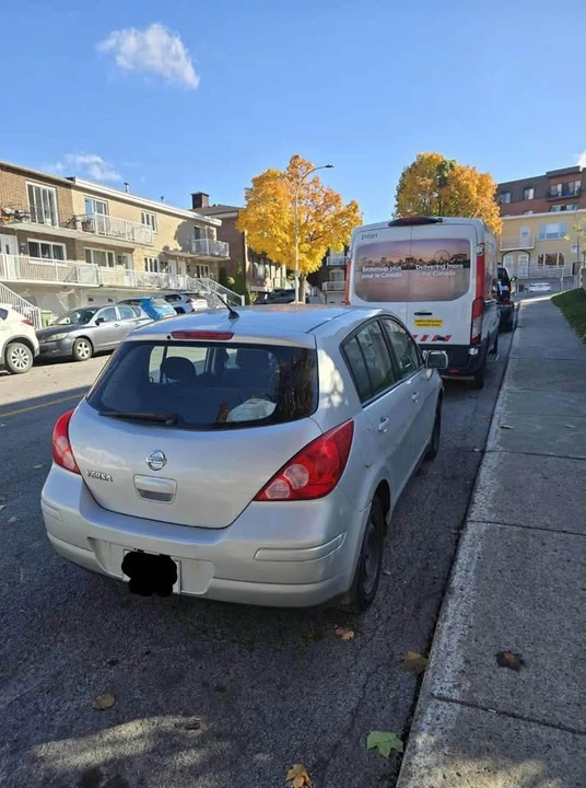 2010 Nissan Versa - Image 3 of 6