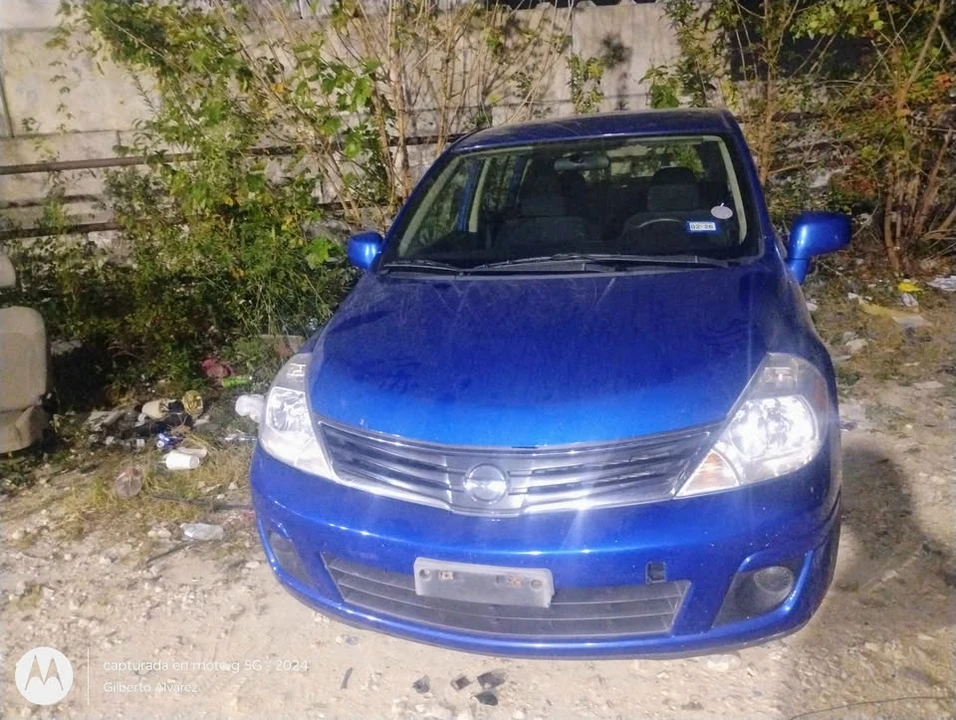 2010 Nissan Versa - Image 3 of 8