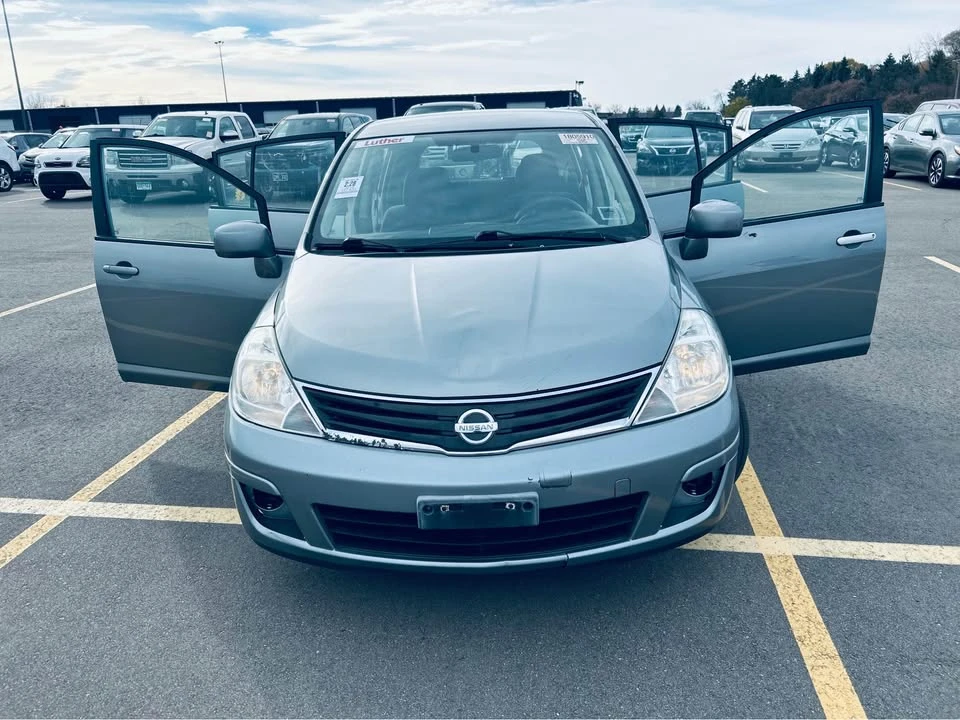 2010 Nissan Versa - Image 11 of 11