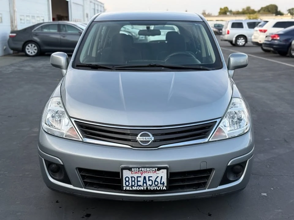 2010 Nissan Versa - Image 3 of 16