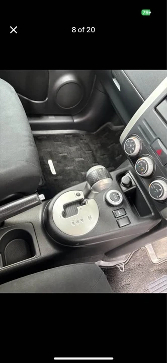 2010 Nissan Rogue - Image 11 of 19